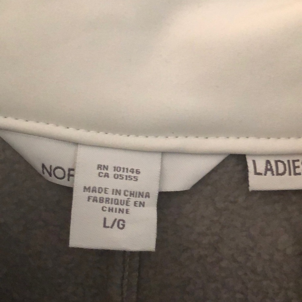 Women’s Spring Jacket - Picture 4 of 6